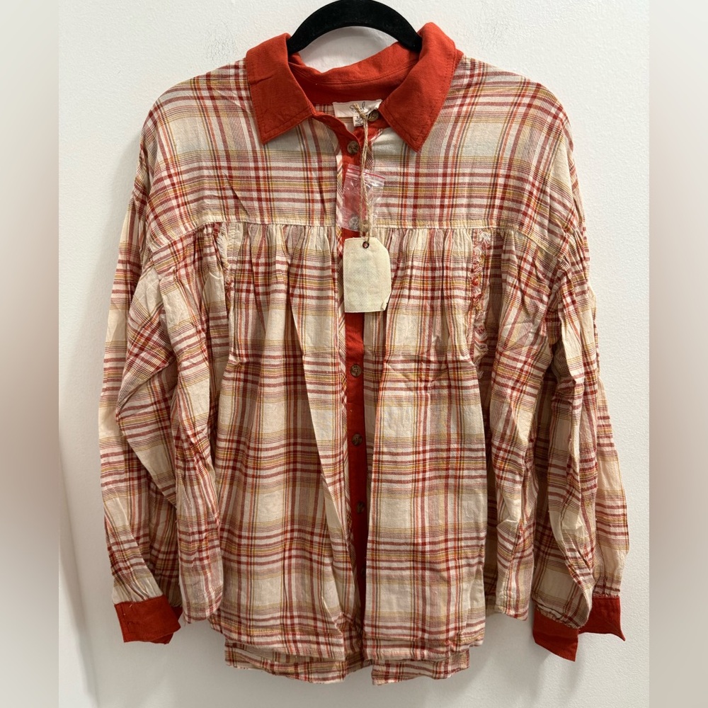 Easel Rust long sleeve plaid pattern button down